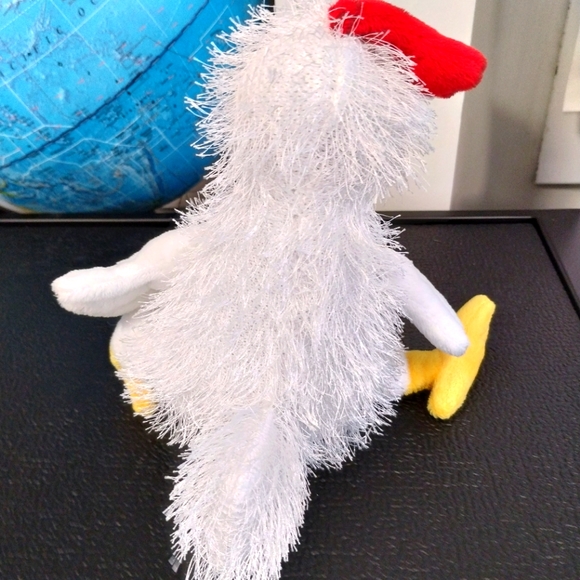 ✓Ganz Fuzzy White Chicken 12" Stuffed Animal - Picture 3 of 12